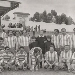 Equipo de fútbol de aficionados de los antiguos Visitadores Médicos