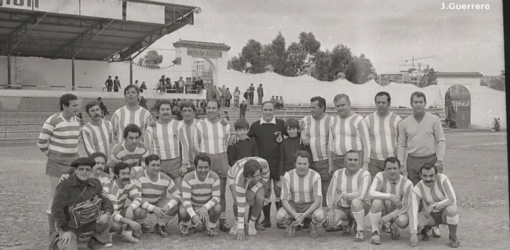 Equipo de fútbol de aficionados de los antiguos Visitadores Médicos