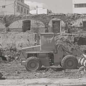 Derribo del antiguo mercado de Obispo Galarza de Cáceres
