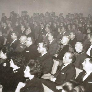 Aspecto del salón de actos el día de Santo Tomás ( 7-3-1965) durante el acto de inauguración del instituto.