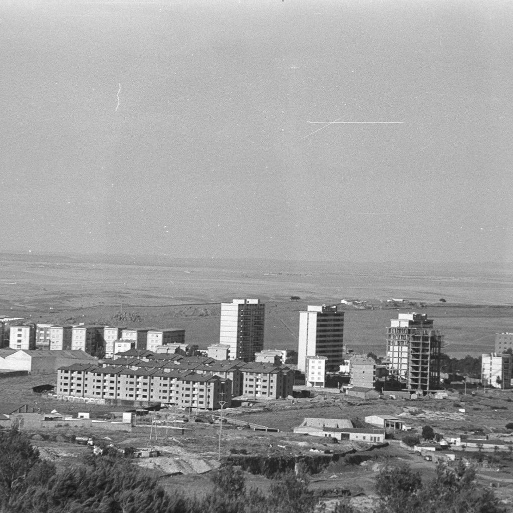 Vista parcial de la construcción del Edificio de la Estrella