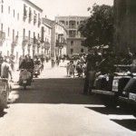 Desfile de Vespas por Cáceres