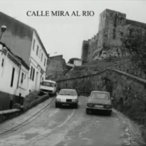 Calle Mira al Río