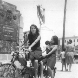 Isabel y Paula Tejeda
