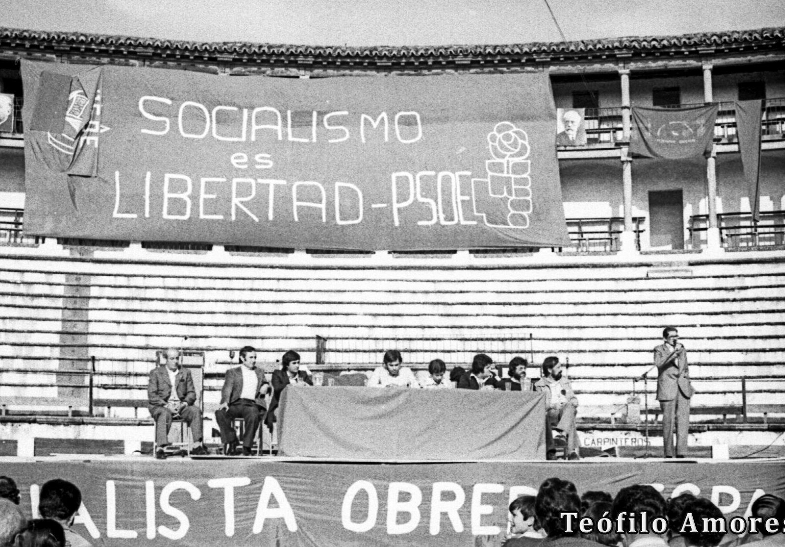 1977 Abril Mitin del Psoe 14