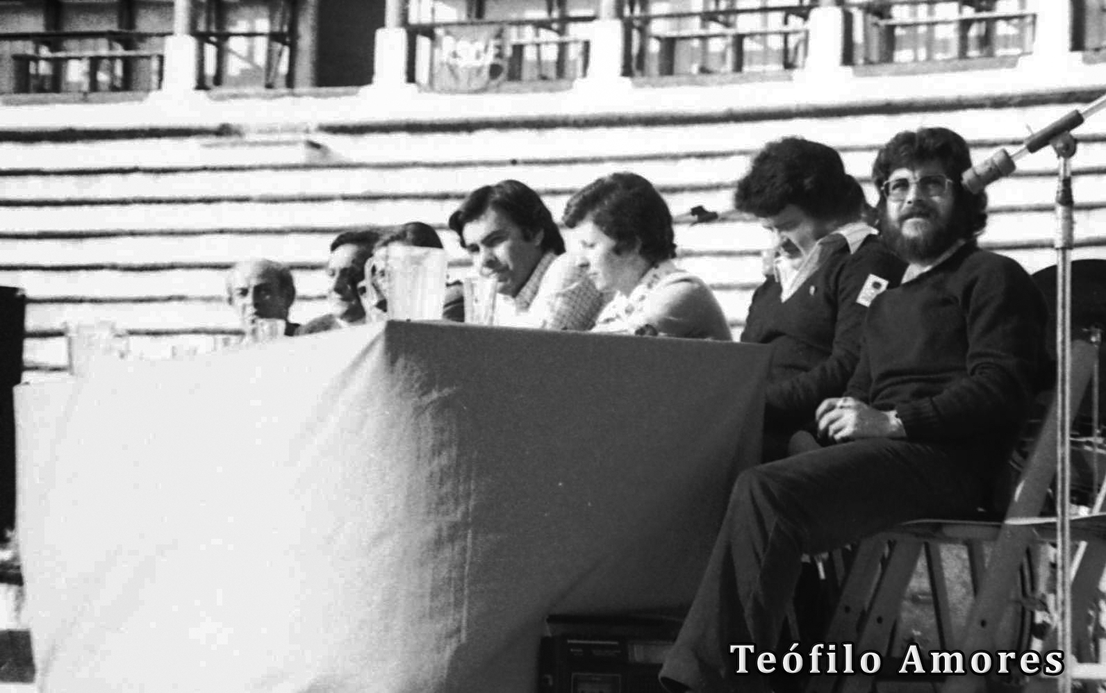 1977 Abril Mitin del Psoe 8