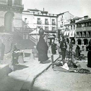 Cáceres. Plaza Mayor. Mercado de Verano