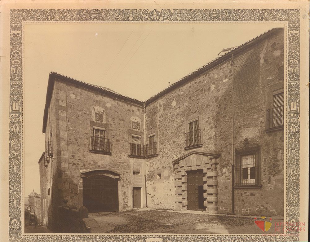 Palacio Condes de Adanero