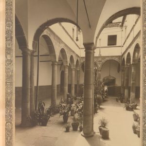 Patio del Palacio de Hernando de Ovando de Cáceres