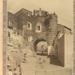 Arco del Cristo de Cáceres