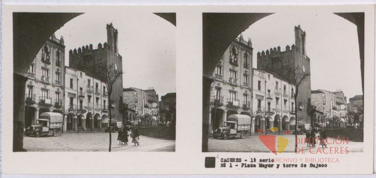 Fotografías estereoscópicas de Cáceres: Plaza Mayor y Torre de Bujaco