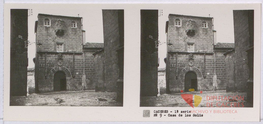 Fotografías estereoscópicas de Cáceres: Casa de los Solís