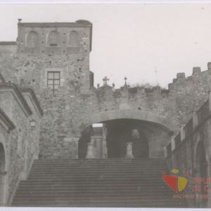 Arco de la Estrella de Cáceres