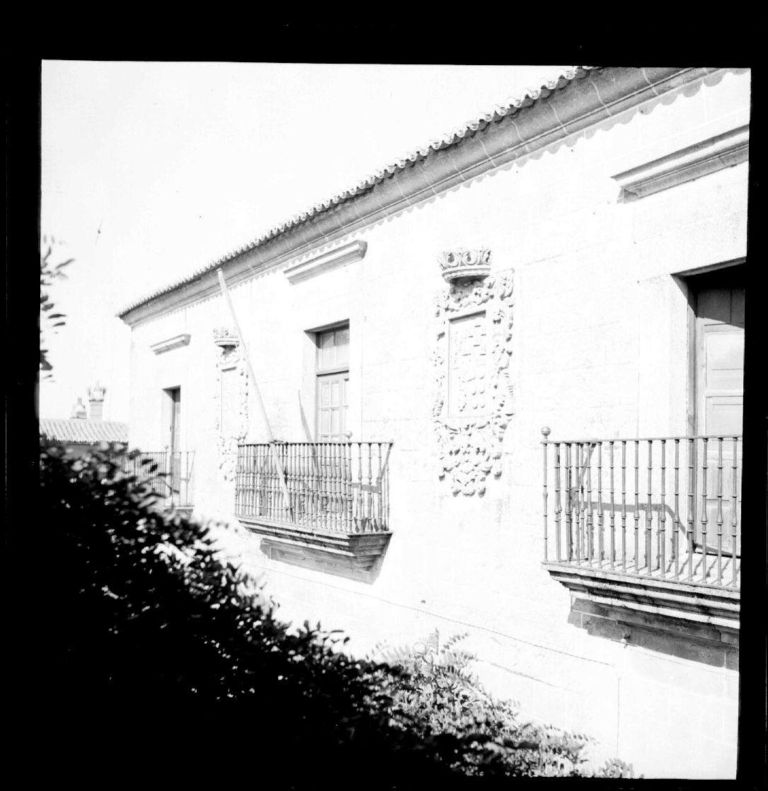 Fachada Casa de las Veleta