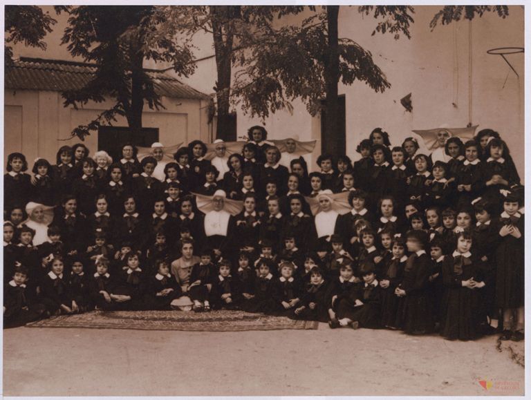 Retrato de grupo del Colegio Provincial de la Inmaculada de Cáceres