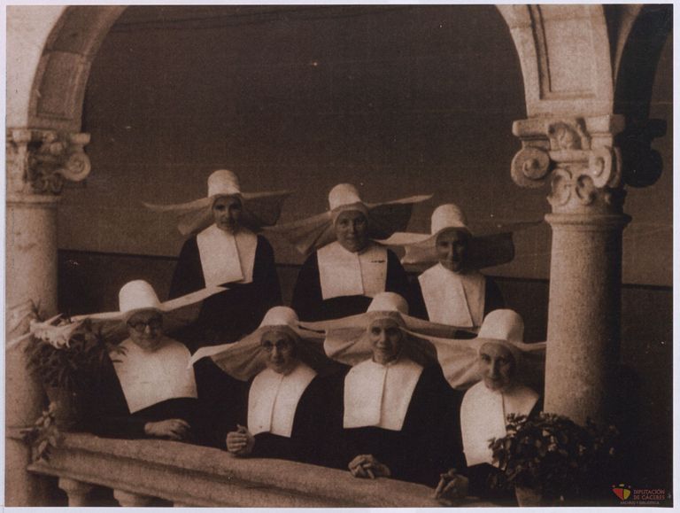 Hijas de la Caridad en el Colegio Provincial de la Inmaculada de Cáceres