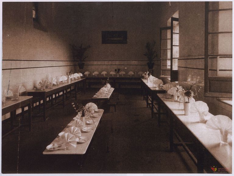 Comedor del Colegio Provincial de la Inmaculada de Cáceres