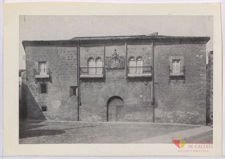 Palacio Mayoralgo de Cáceres