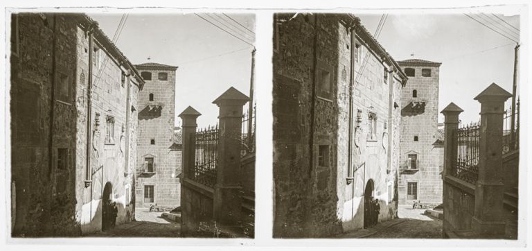 Casa-palacio de los Becerra y casa de los Golfines de Abajo