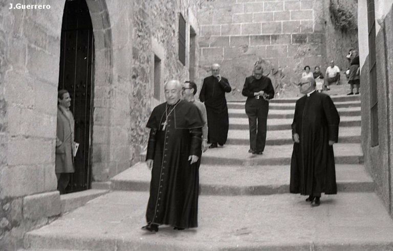 José María Bueno Monreal visitando Cáceres