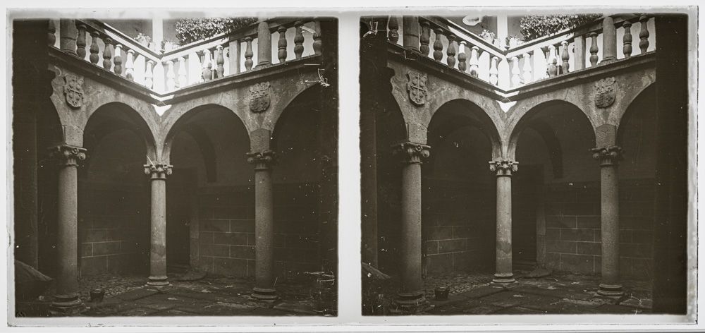 Patio de la casa de los Perero