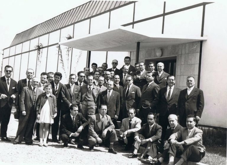 Plantilla del banco Banesto de Cáceres