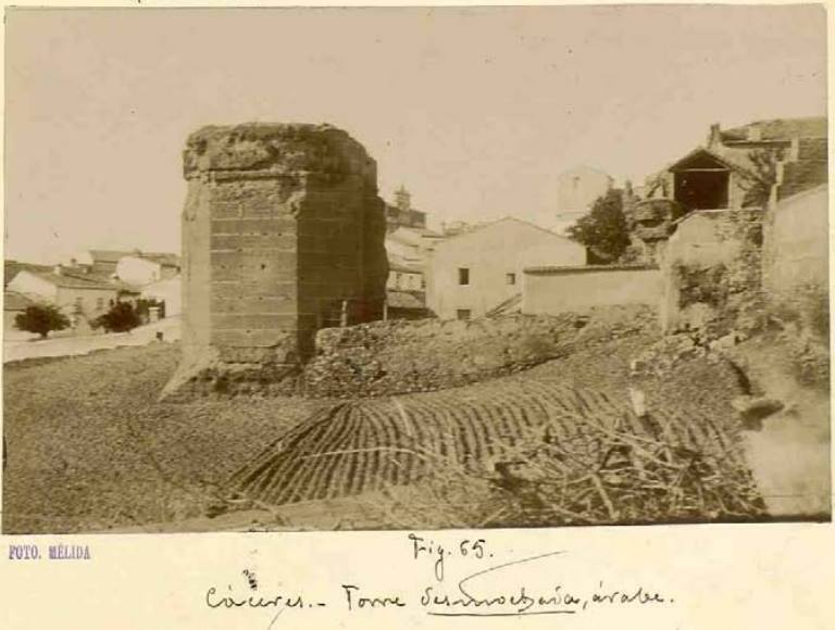 Torre Mochada