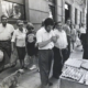 Año 1990, venta de huevos en la avenida Virgen de la Montaña, un día de mercadillo.
