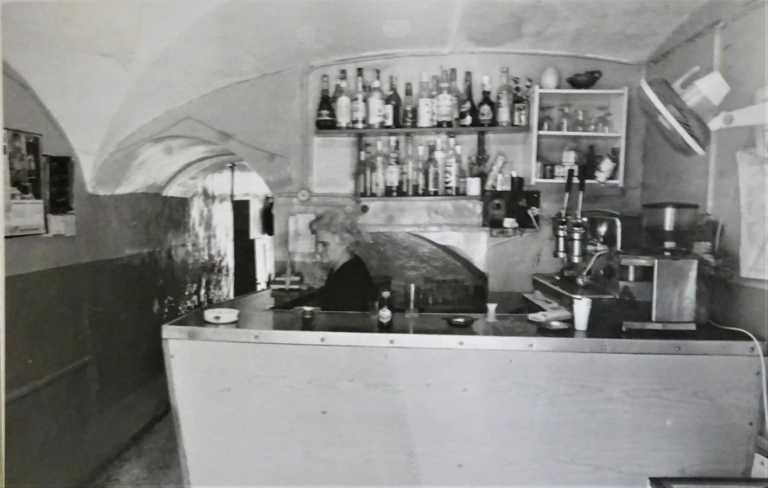 Bar Machaca