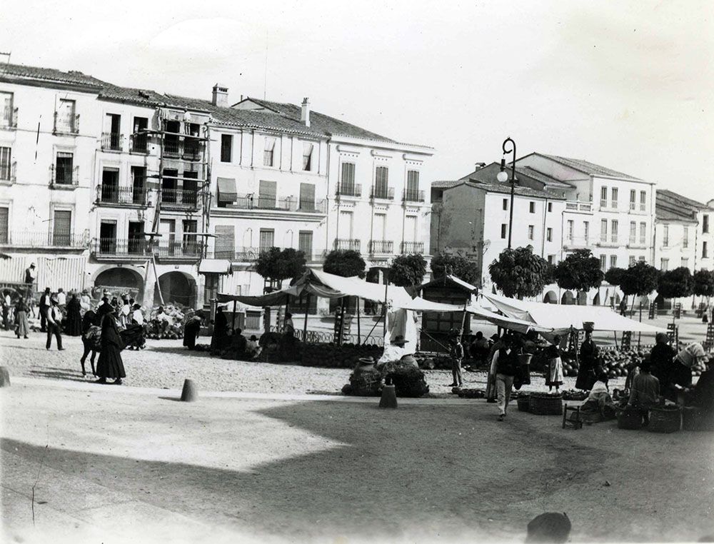 Mercado en la Plaza Mayor