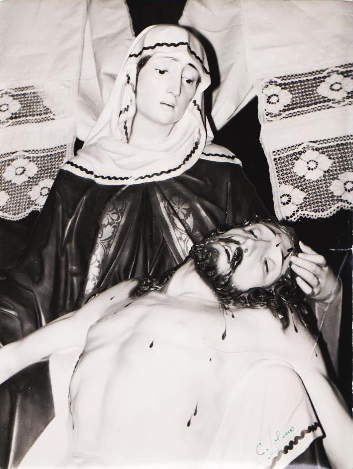 Virgen de las Angustias