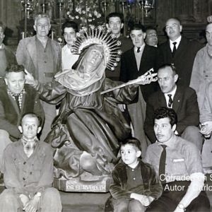 La dolorosa de la Cruz - Cofrades en San Mateo