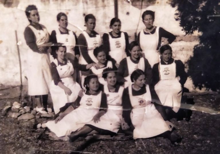 Curso de la Sección Femenina