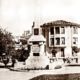 El monumento de la plaza de Colón
