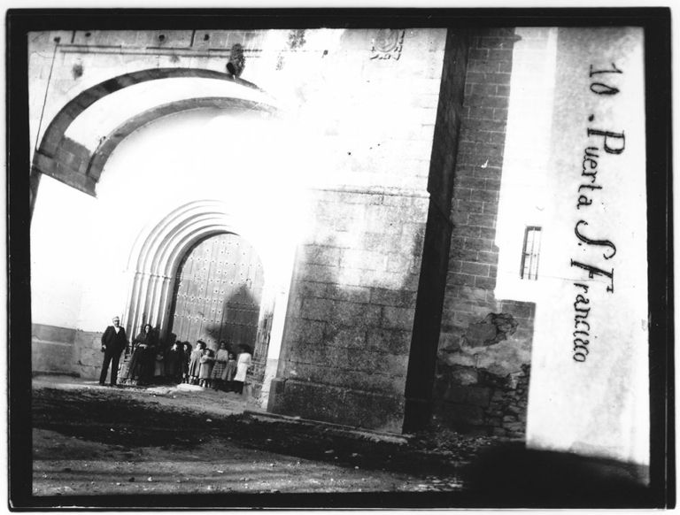 Puerta de San Francisco