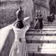 Subiendo la cuesta de la Compañia cargaditas con el agua.
