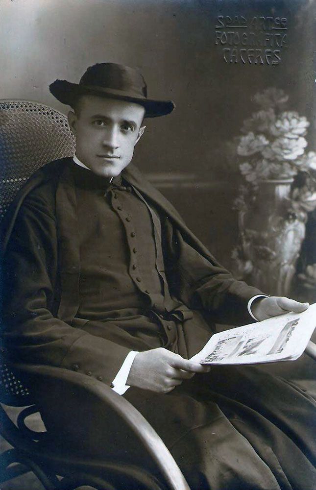 Sacerdote