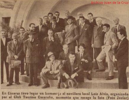 Homenaje al novillero Luis Alviz