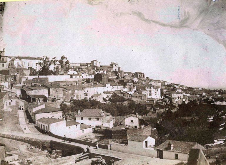 Vista desde la carretera de la Montaña