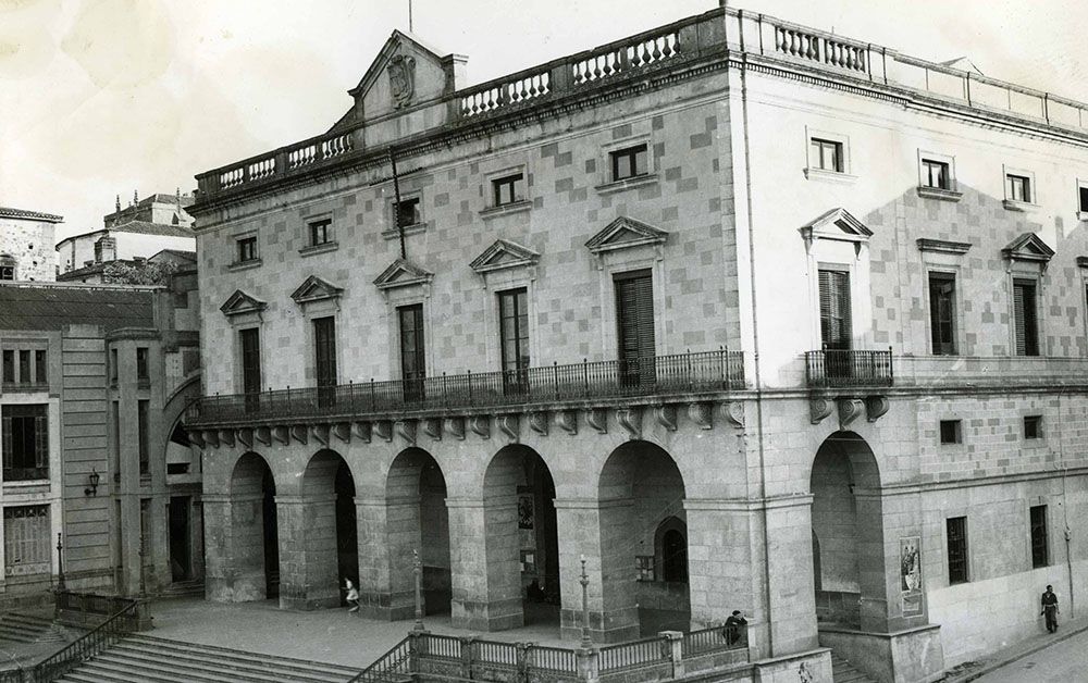 Ayuntamiento y mercado de Abastos