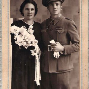 Foto de boda de un soldado de infantería