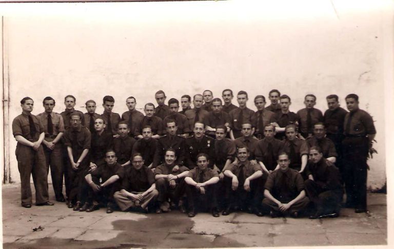 Grupo de falangistas