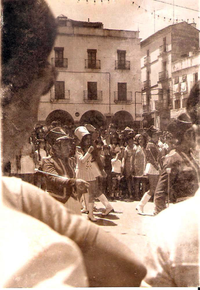 Majorettes en la Plaza