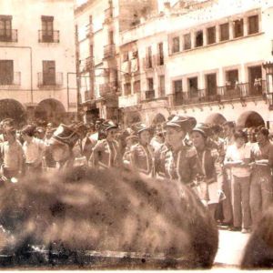 Majorettes en la Plaza Mayor