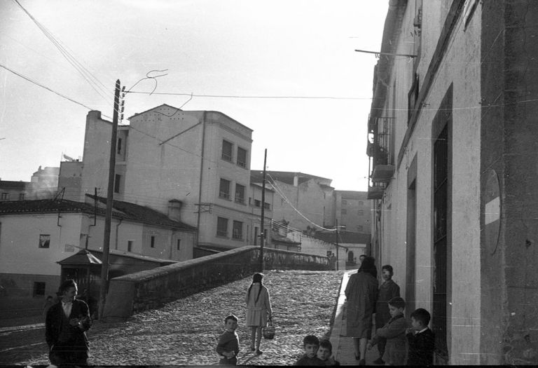 Plaza Marrón