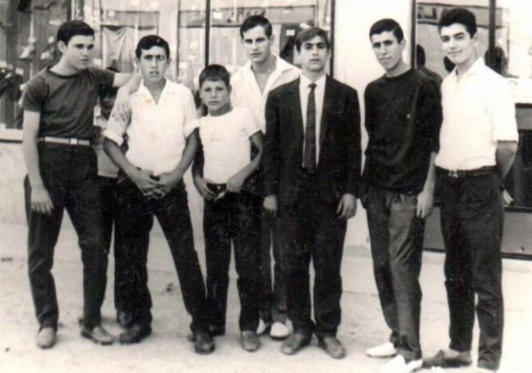 Vecinos del barrio de Llopis
