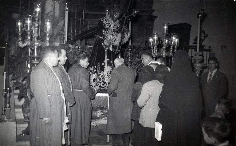 Besapiés del Nazareno