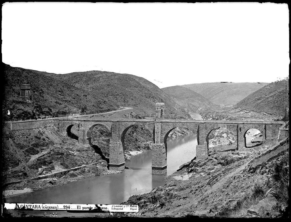 Alcántara: el puente romano · Jean Laurent