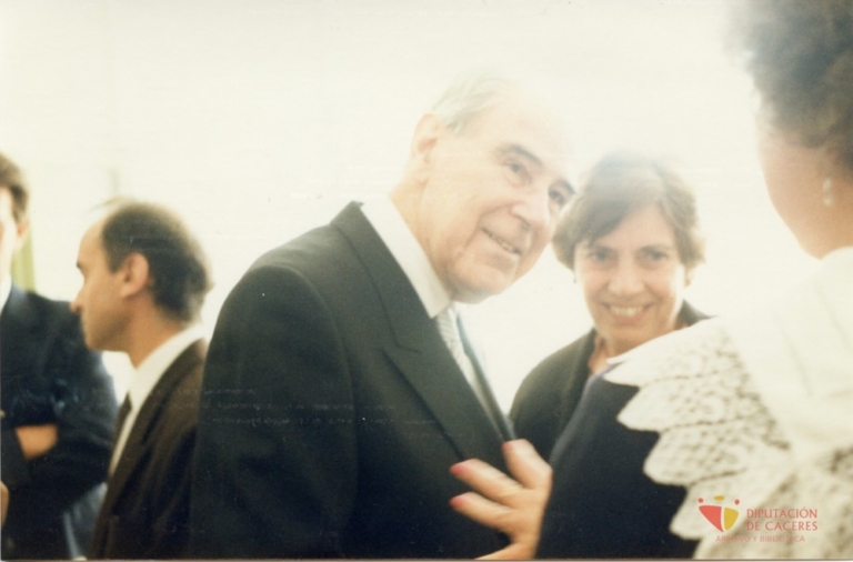 Alonso Zamora Vicente en Cáceres