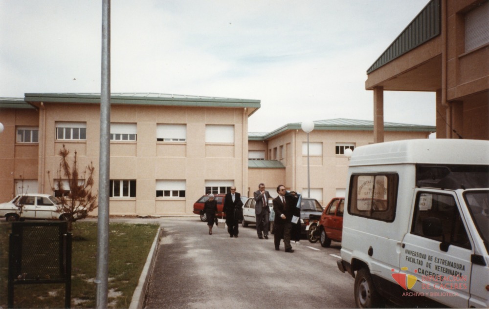 Alonso Zamora Vicente en la Universidad de Extremadura